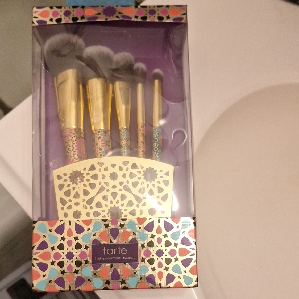 Tarte Artful Accessories Brush Set